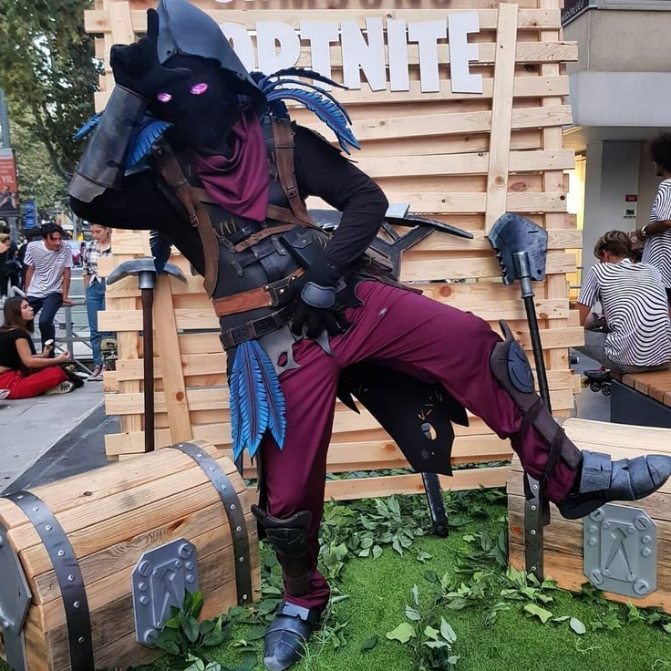 cosplay fortnite costumes