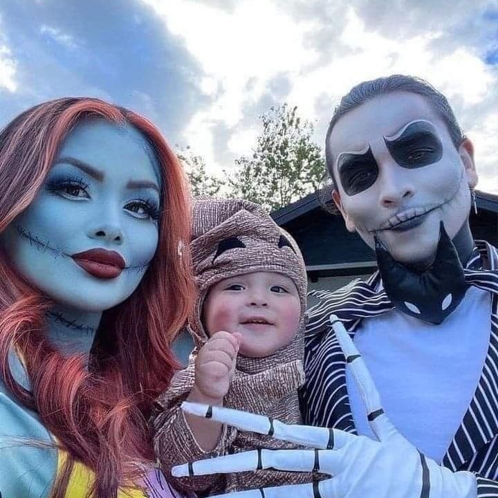 scary family halloween costumes