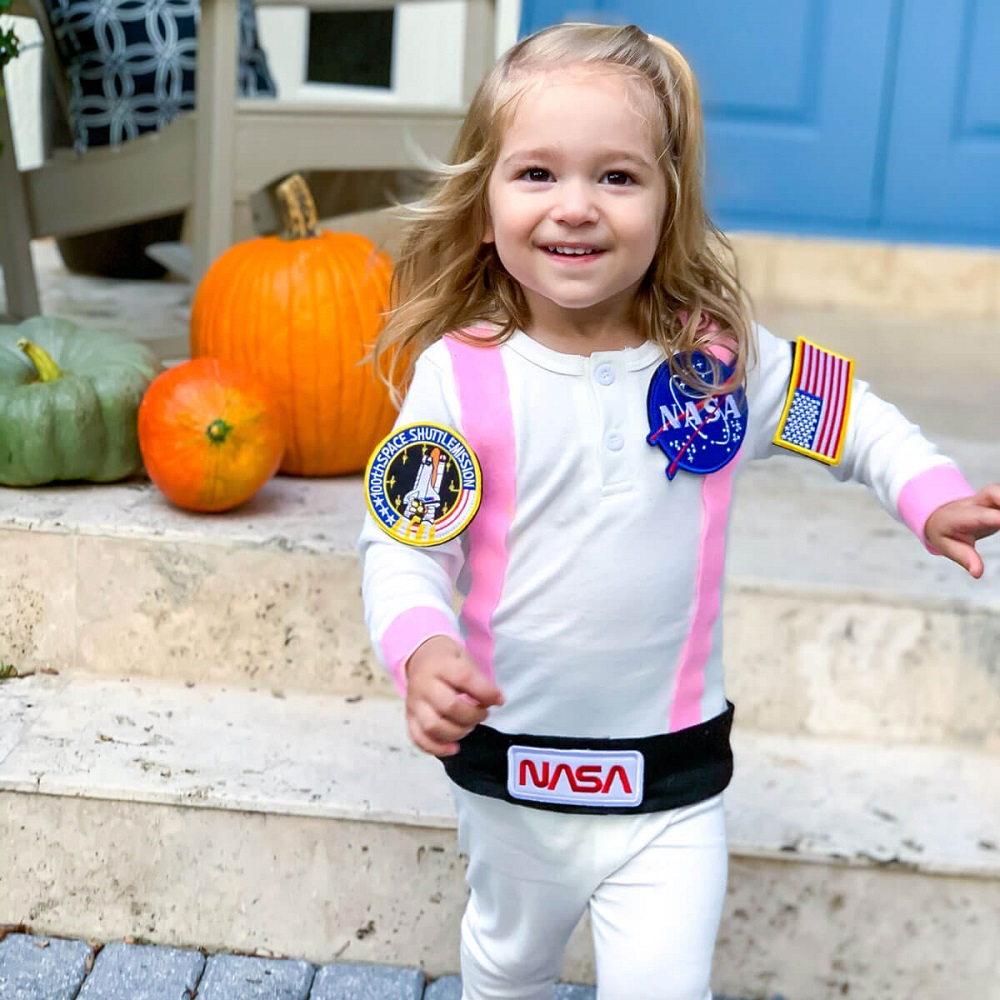 astronaut costume