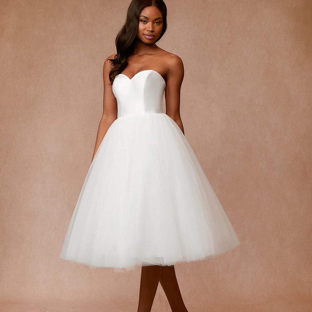 sweetheart neckline wedding dress