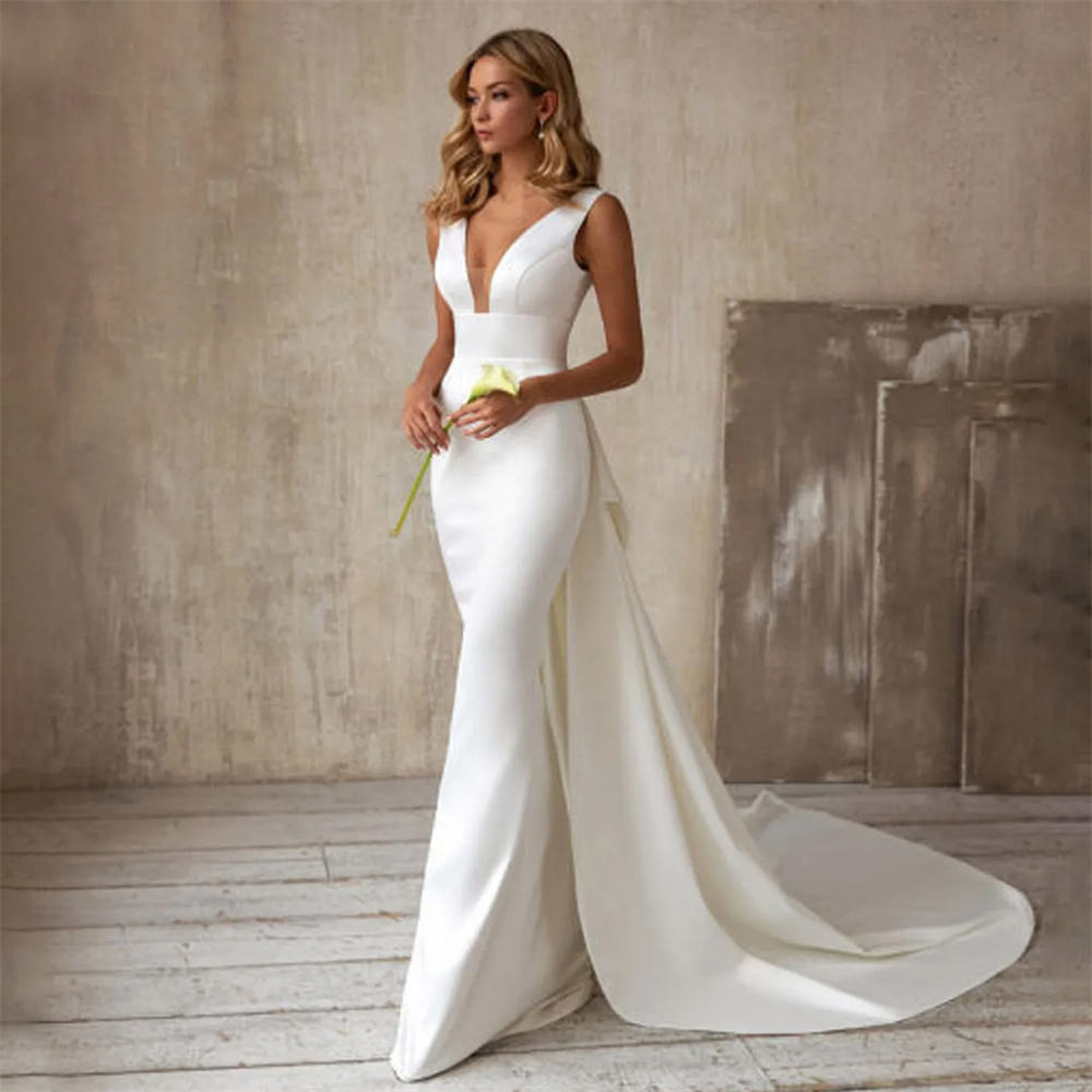 simple white wedding dress