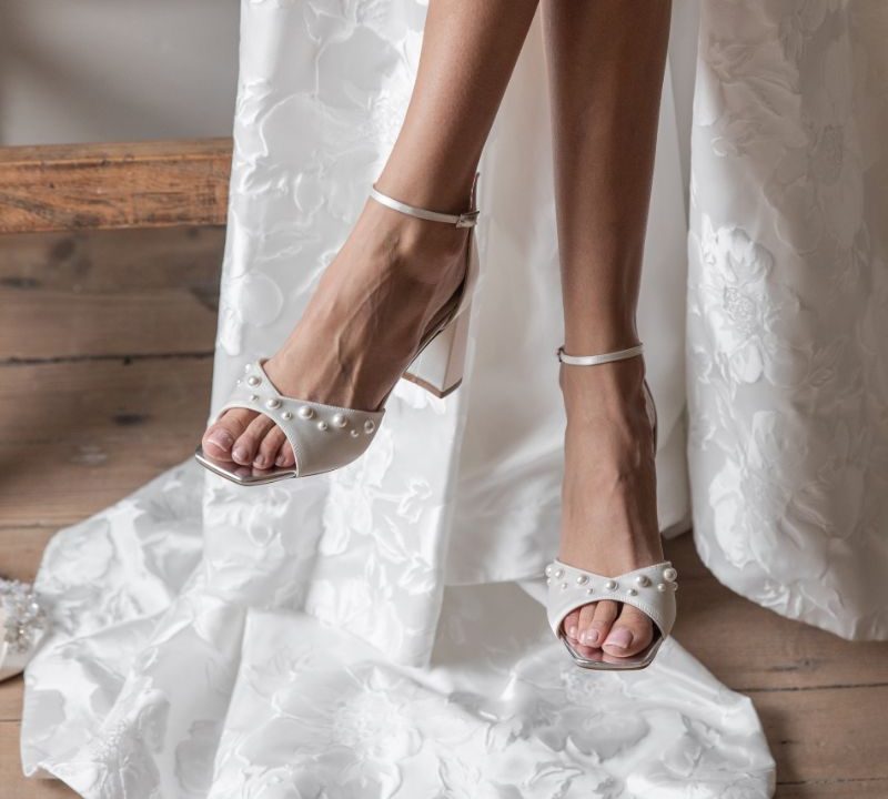 wedding dress shoes