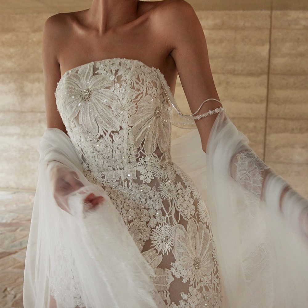 grace-loves-lace-ravella