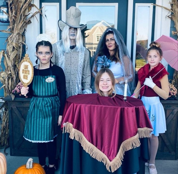 haunted mansion costume ideas