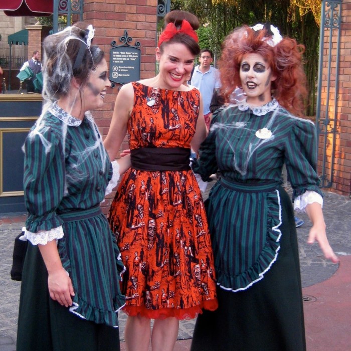haunted mansion costume ideas