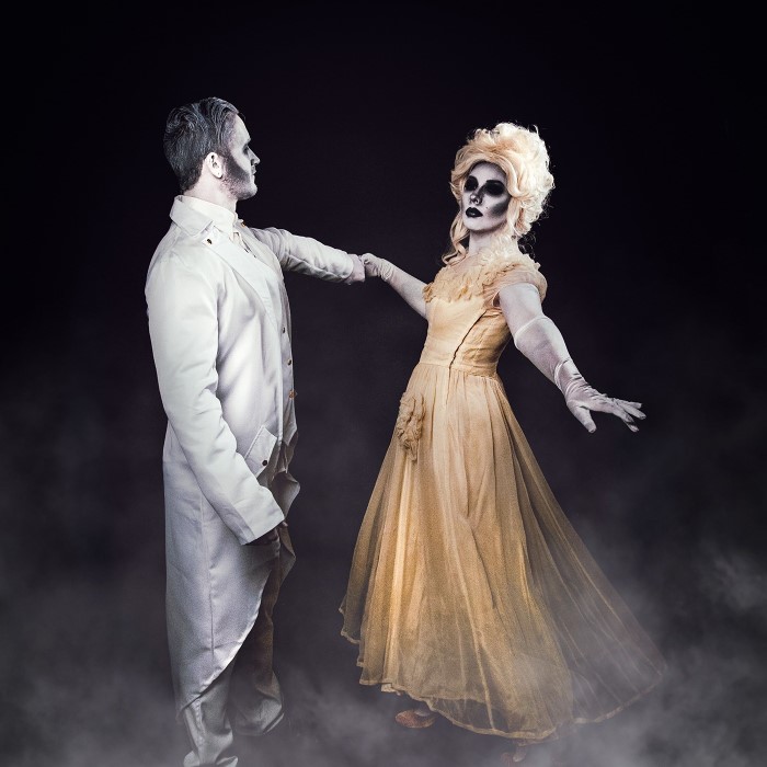 haunted mansion costume ideas