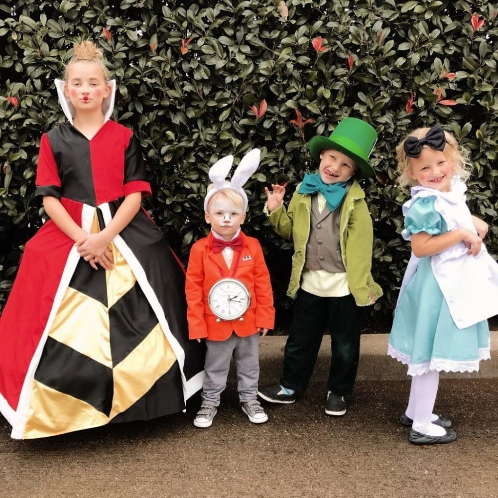 family halloween costumes