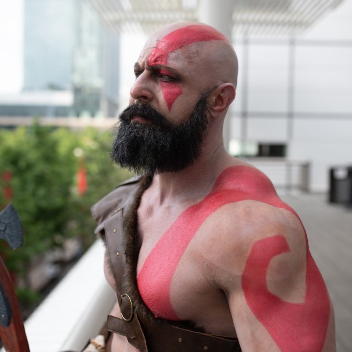 kratos cosplay