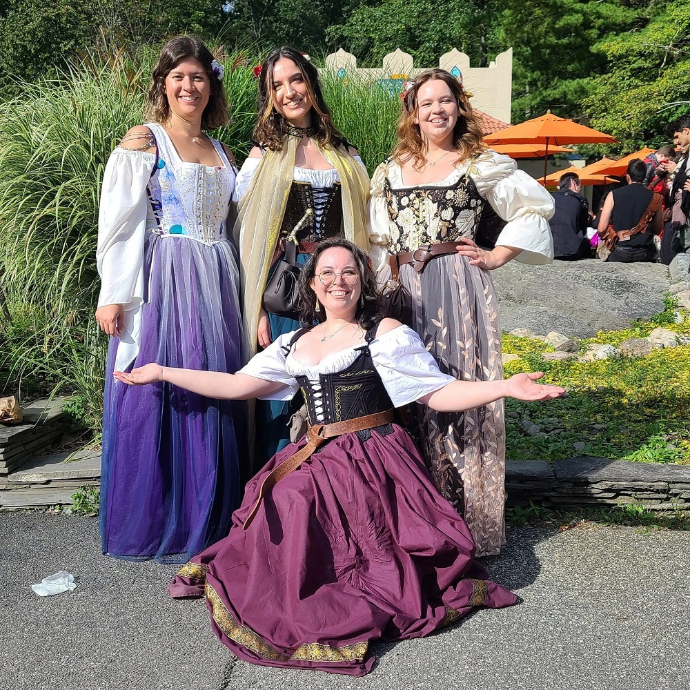 renaissance fair costumes