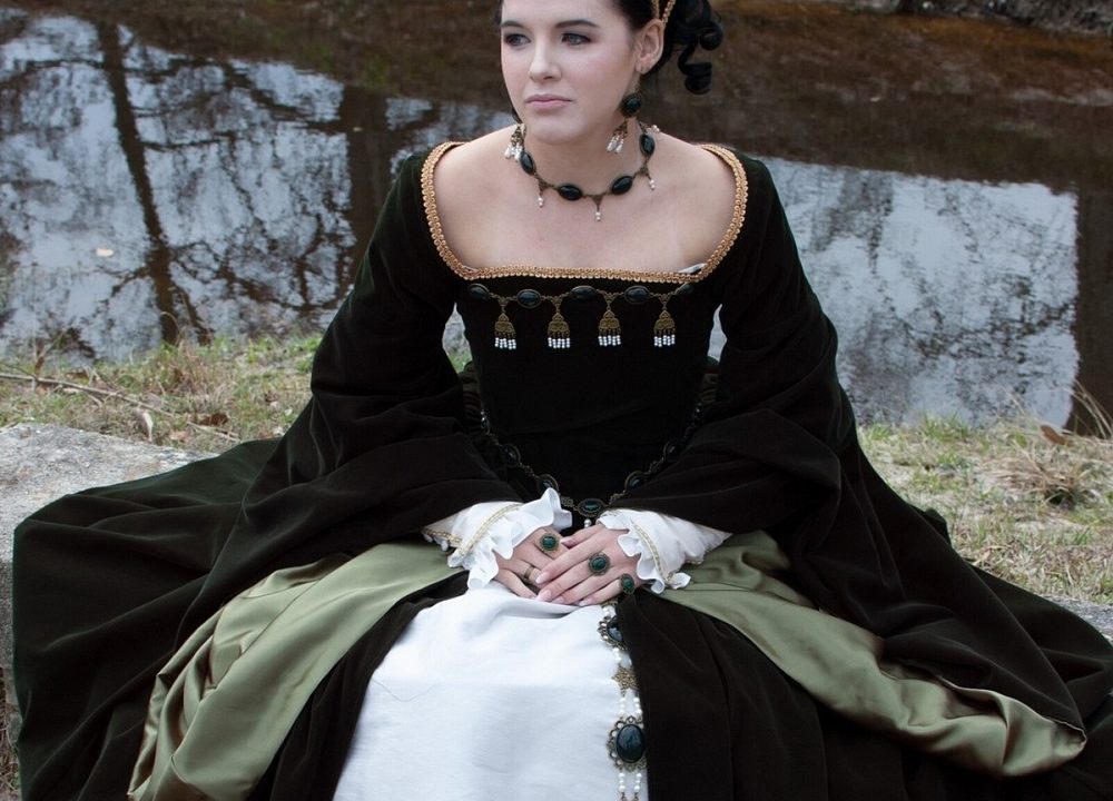 renaissance costumes