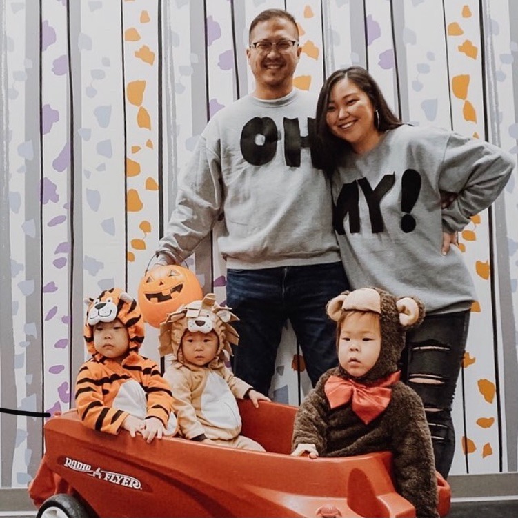 family of 4 halloween costumes