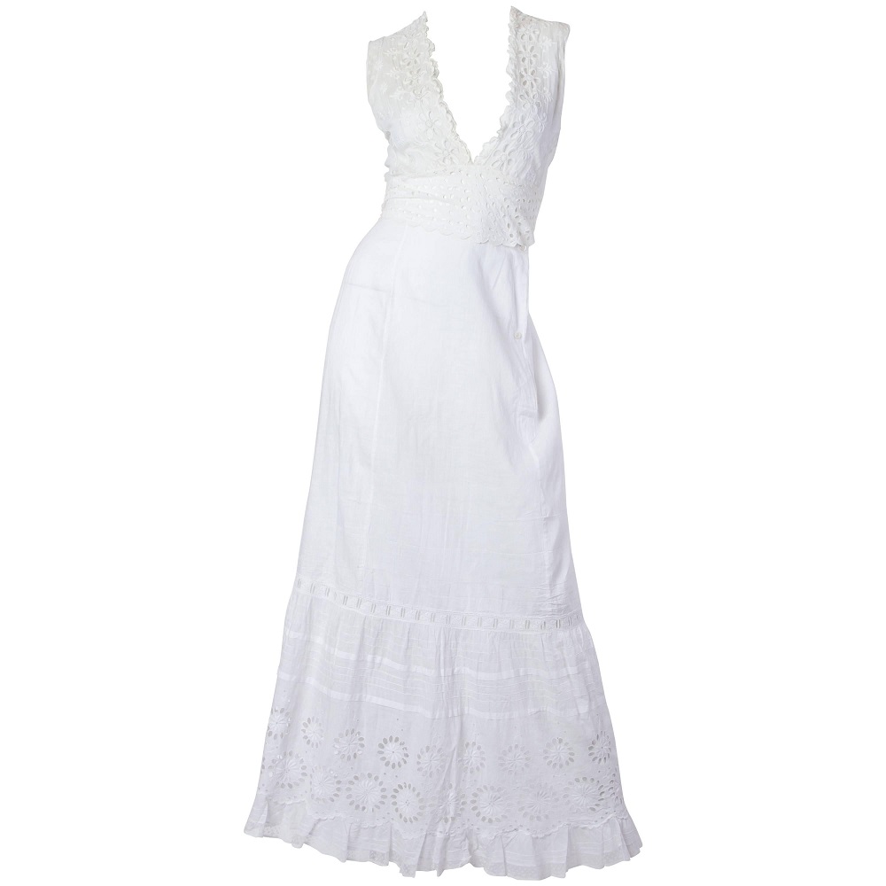 white lace formal dress